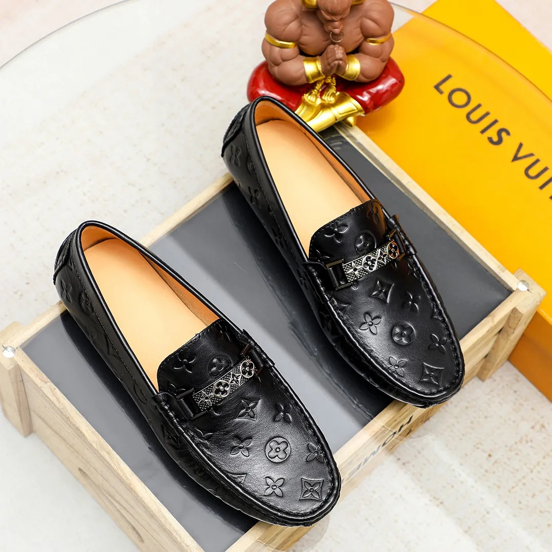 Men's shoes 💰360 💰 LV Louis Vuitton's top-quality Peaches men's shoes 💯Original copy of the official website, the upper is made of imported official website 1:1 material ❌Italian 🇮🇹 cowhide surface, imported pigskin lining. It’s definitely not made with ordinary craftsmanship, it’s the model used by celebrities! The factory’s craftsmanship is designed to create the most perfect shoes for trendy men! Colors available! 38-45 yards